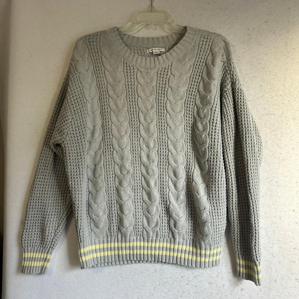 American Eagle Gray Cable Knit Sweater Yellow Striped Trim Crew Neck Large